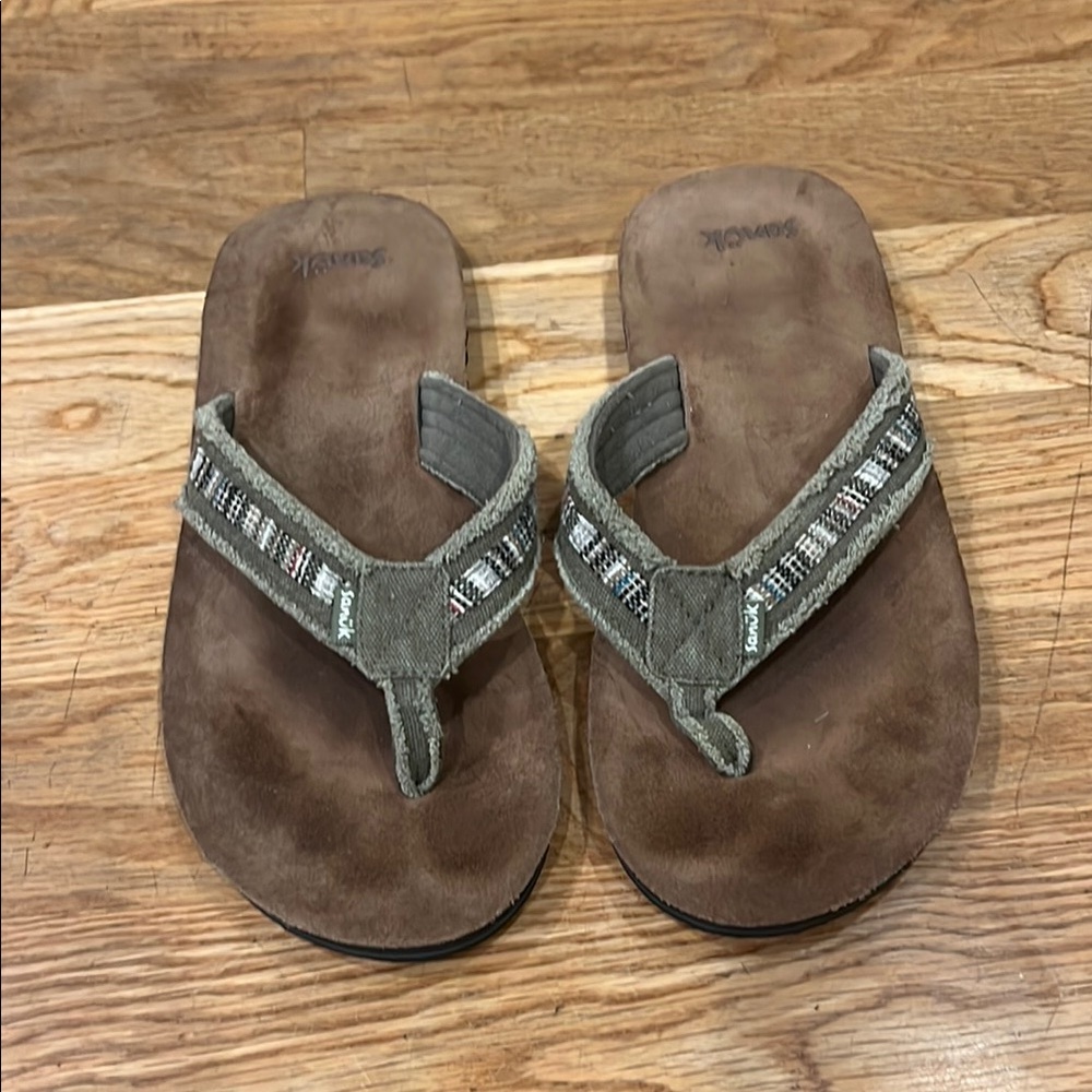 Sanuk Sandals